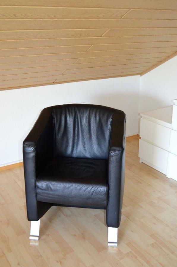 Beim Hooch "Schindelloft" Apartment Brucktal ภายนอก รูปภาพ